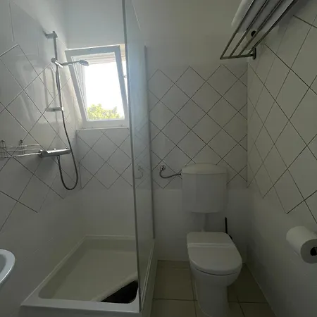 Mediteran Hvar - Modern And Restaurant, Pensión