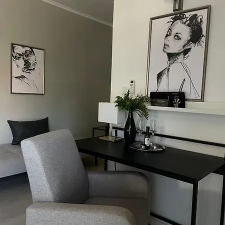 Gæstehus Mediteran Hvar - Modern Rooms&restaurant, 4*