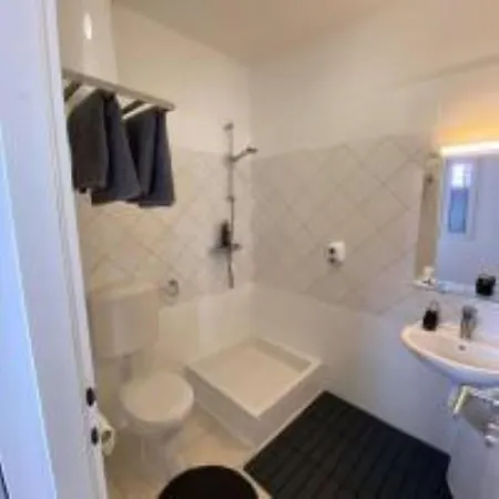Mediteran Hvar - Modern Rooms&restaurant,